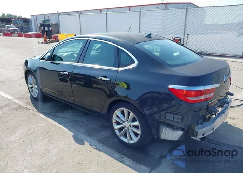 2014 Buick Verano из США, поврежденный, VIN 1G4PP5SK5E4110818